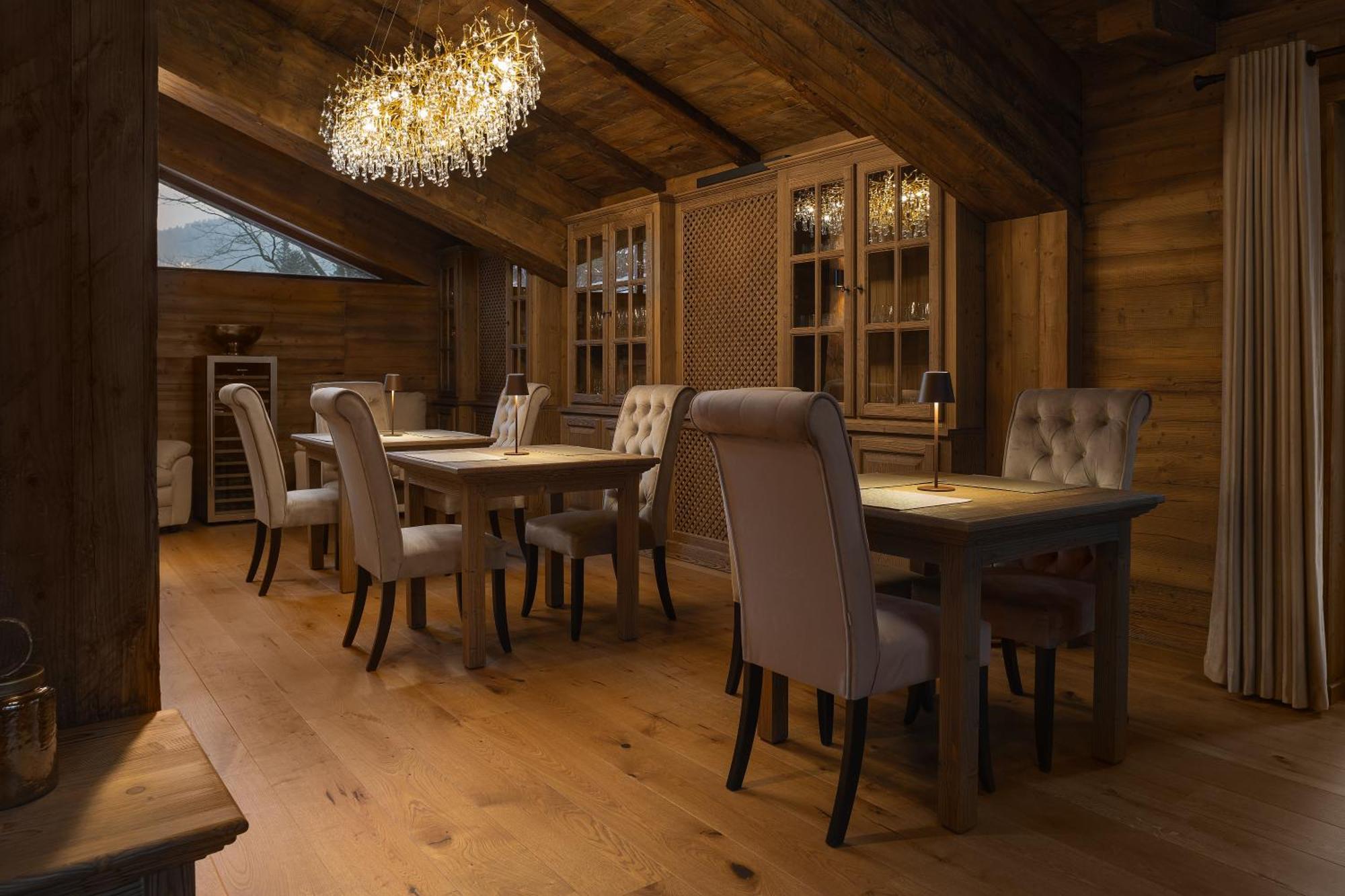 Chalet Royal Sinaia Exteriör bild